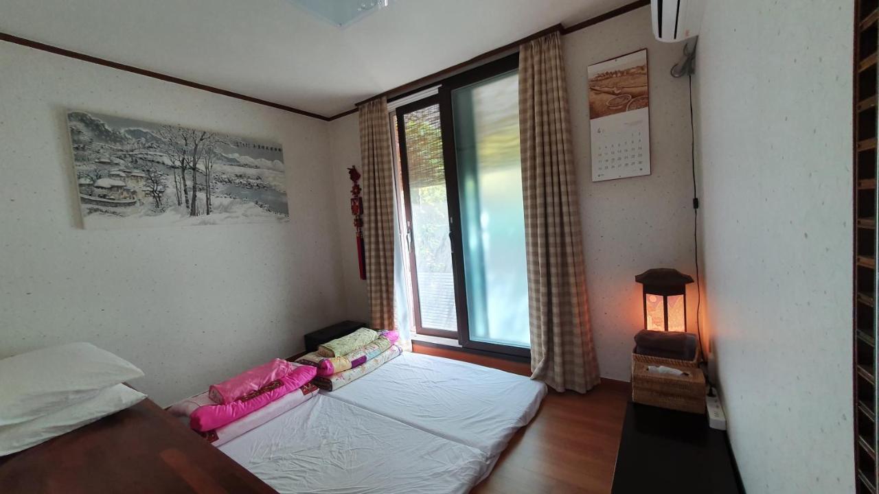 Seochon Guesthouse Сеул Екстериор снимка