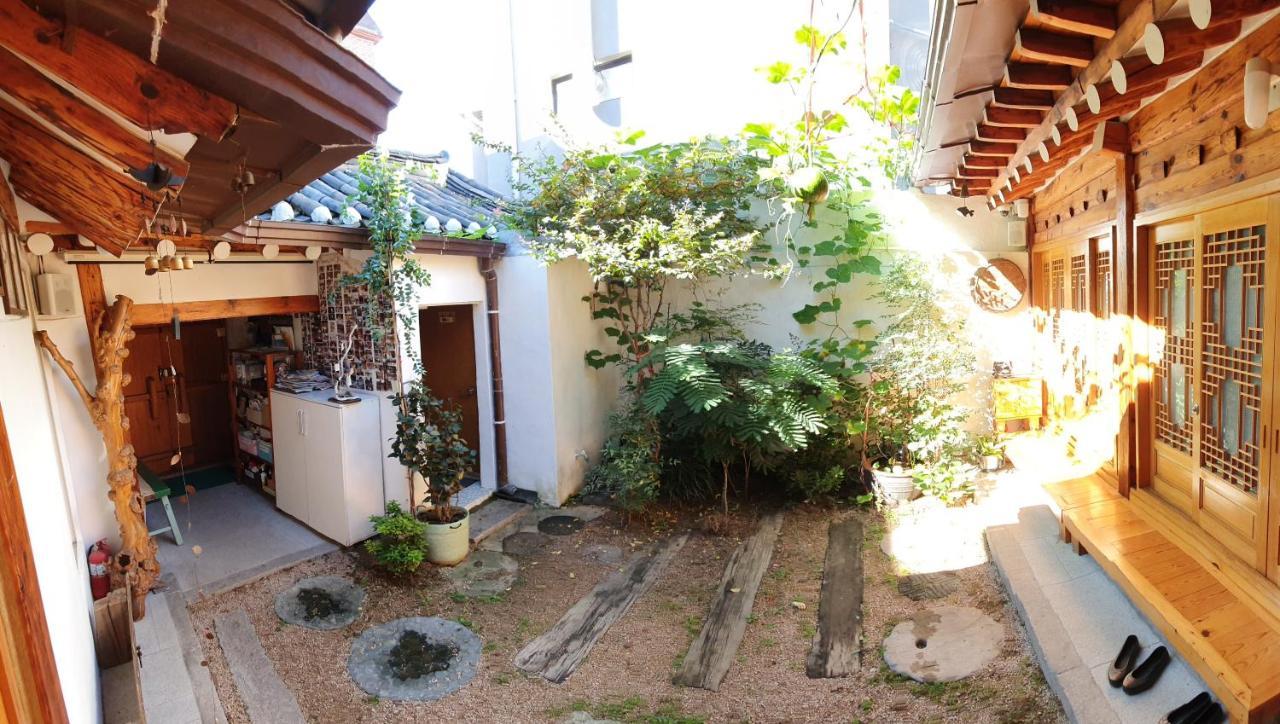 Seochon Guesthouse Сеул Екстериор снимка