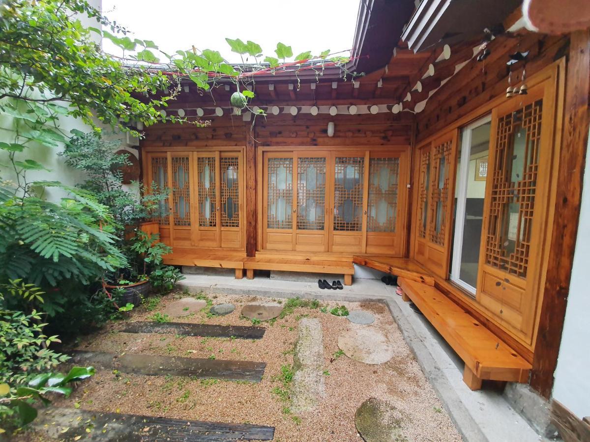 Seochon Guesthouse Сеул Екстериор снимка