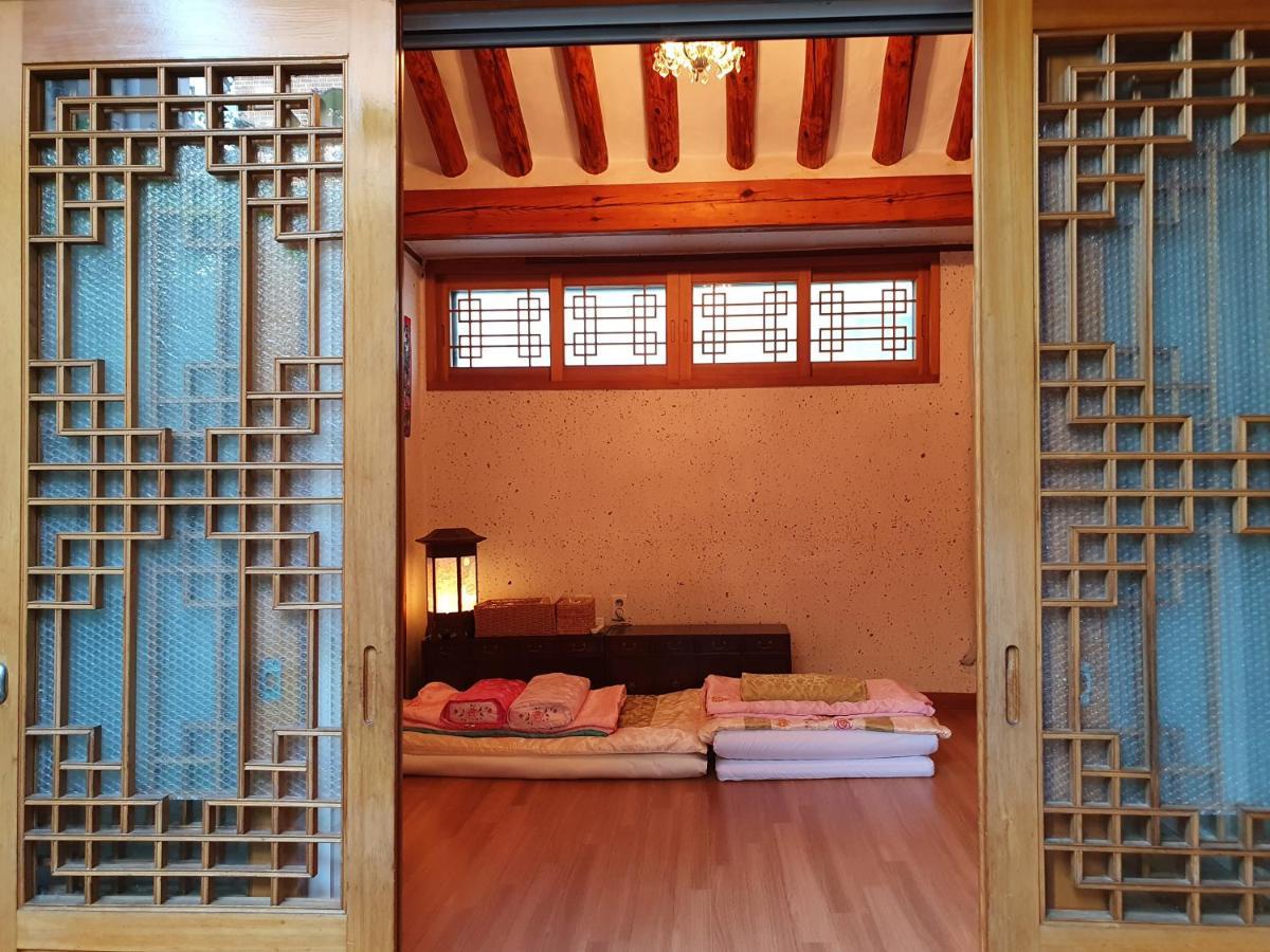 Seochon Guesthouse Сеул Екстериор снимка