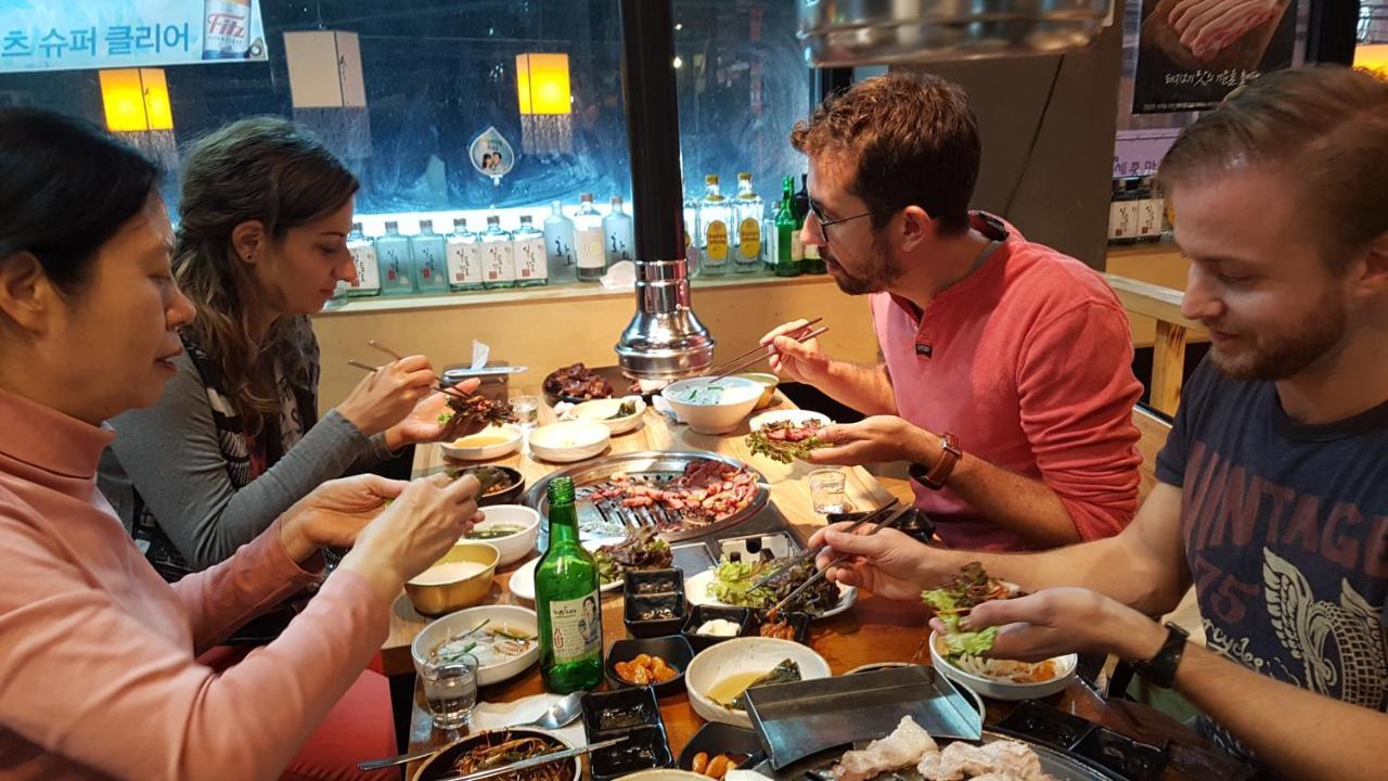 Seochon Guesthouse Сеул Екстериор снимка