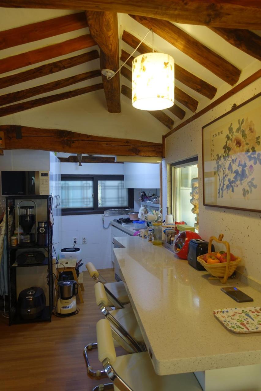 Seochon Guesthouse Сеул Екстериор снимка
